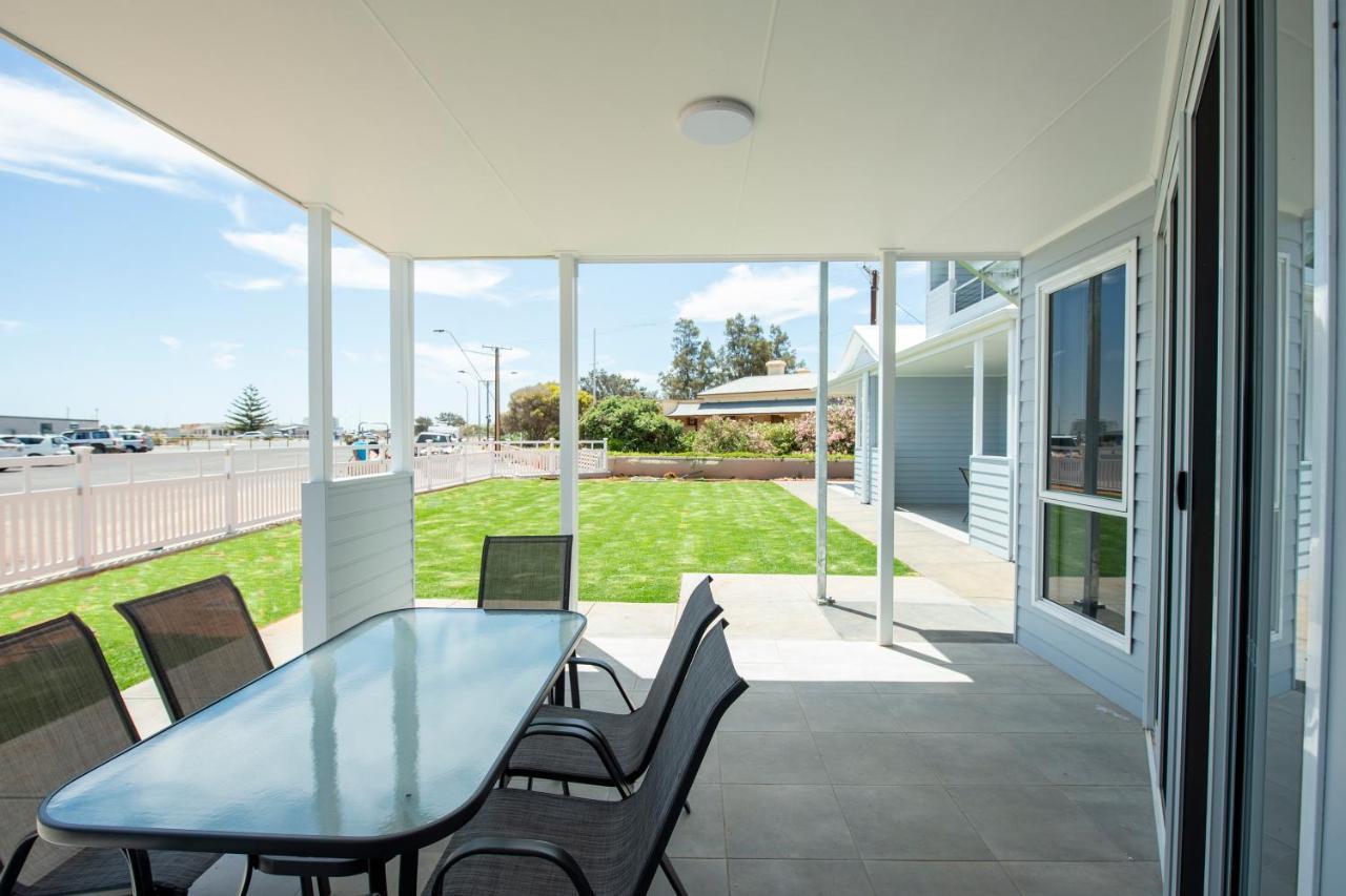 Wallaroo Beachfront Tourist Park Bagian luar foto